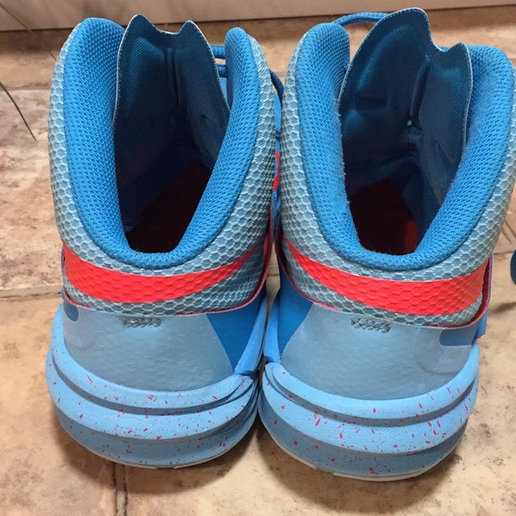 Nike men’s sneakers size 7.5 - Picture 5 of 8